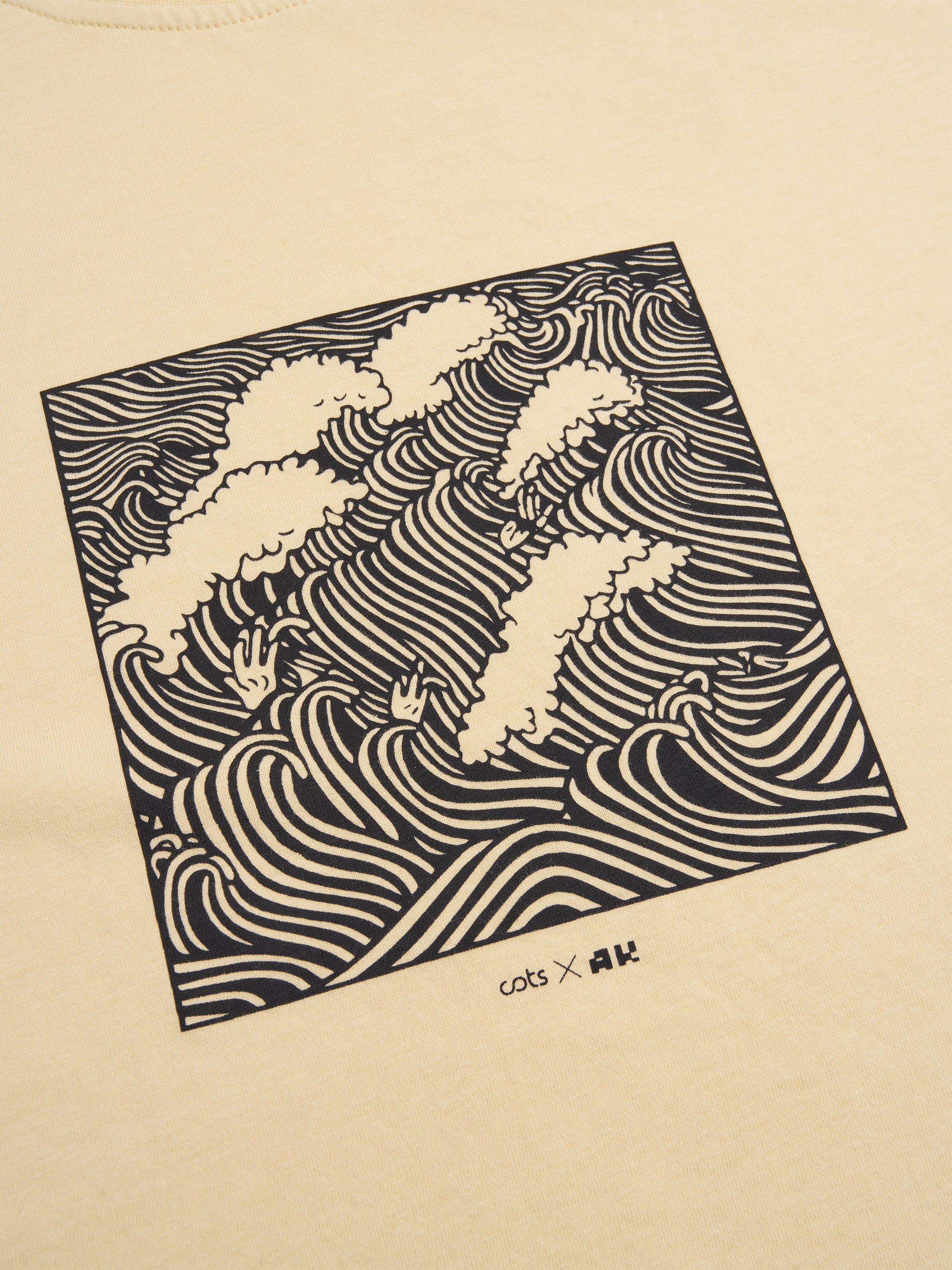 AK WAVES BOXY T-shirt jaune